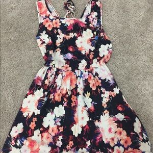 CLASSY FLORAL FOREVER 21 DRESS